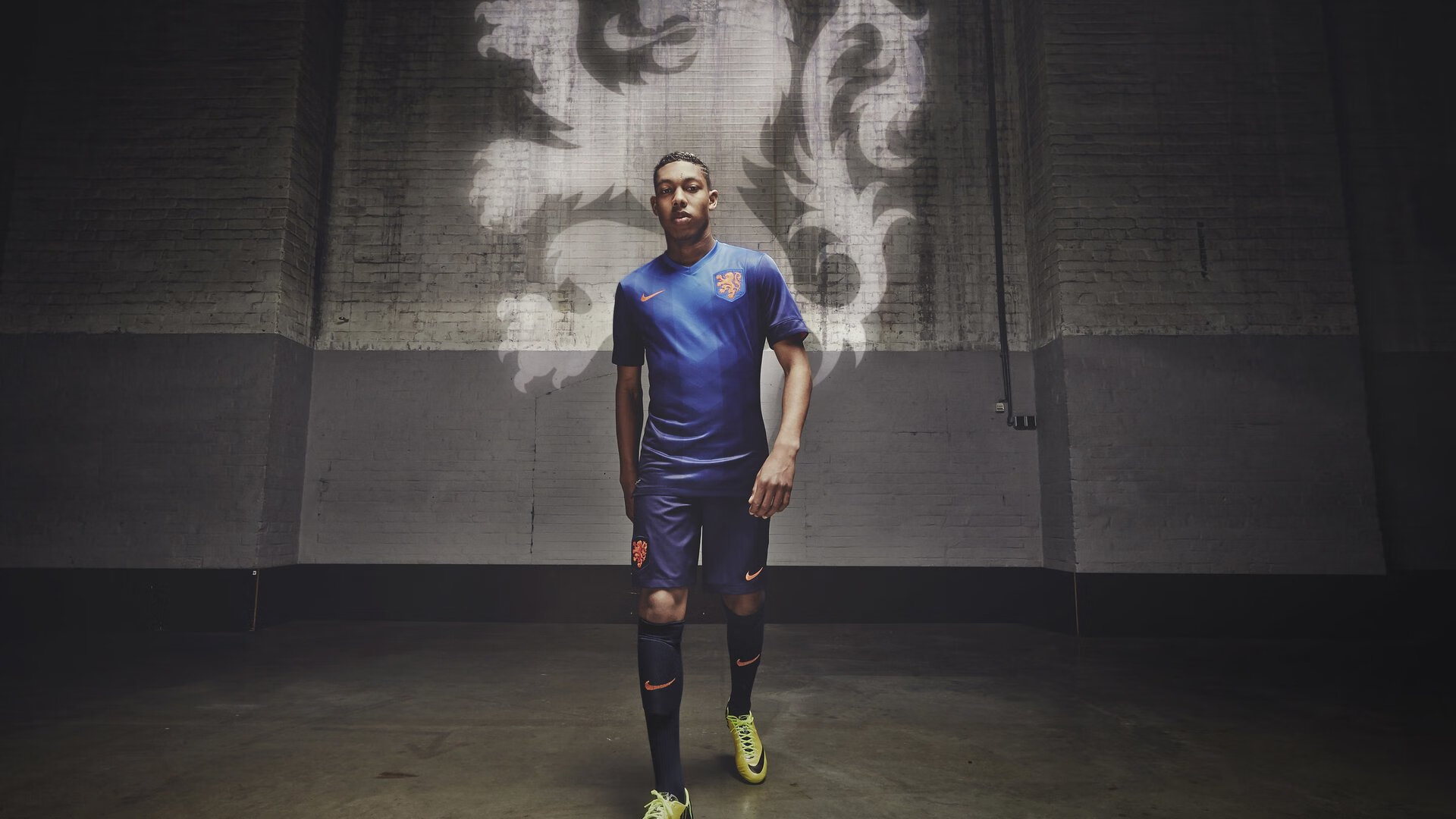 全国青少年足球培训基地落成，助力足球人才培养，全国青少年足球训练营